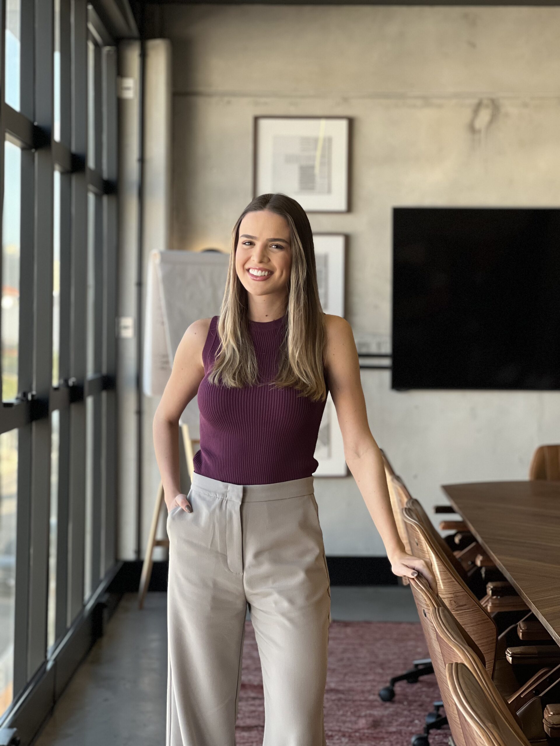 DRA. GABRIELA DELAGNELLO